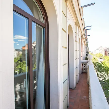 Apartment 51par1011 In Parallel