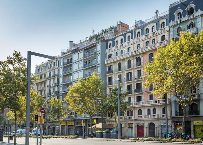 51par1011 In Parallel Apartamento Barcelona