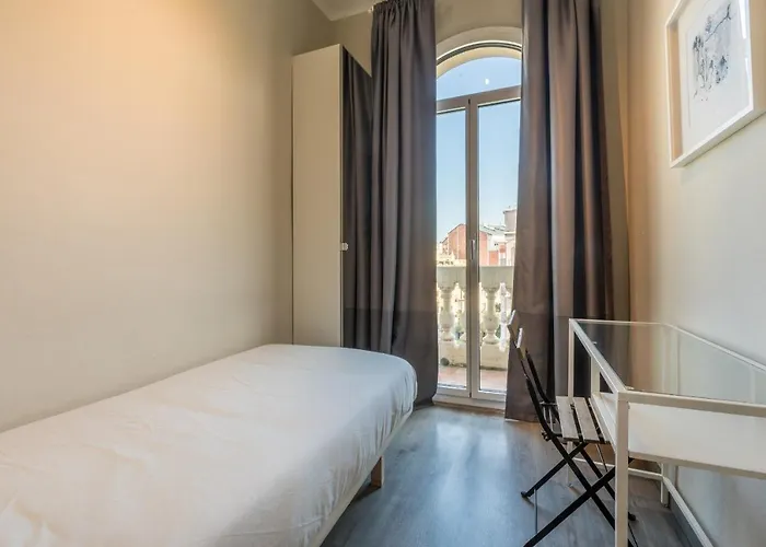 51par1011 In Parallel Apartamento Barcelona
