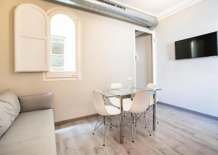51par1011 In Parallel Apartamento Barcelona